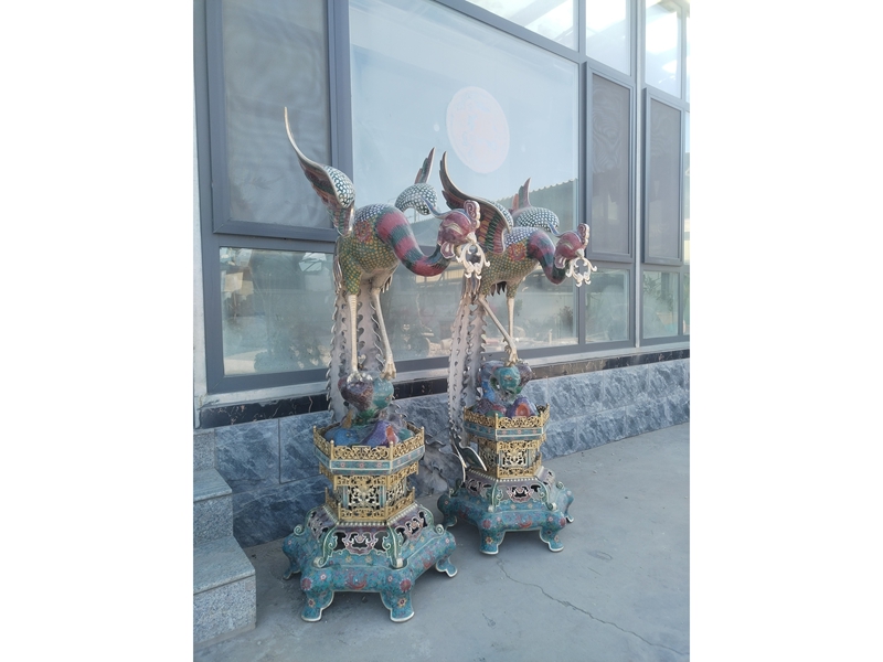 เครื่องสำริดสไตล์โบราณ